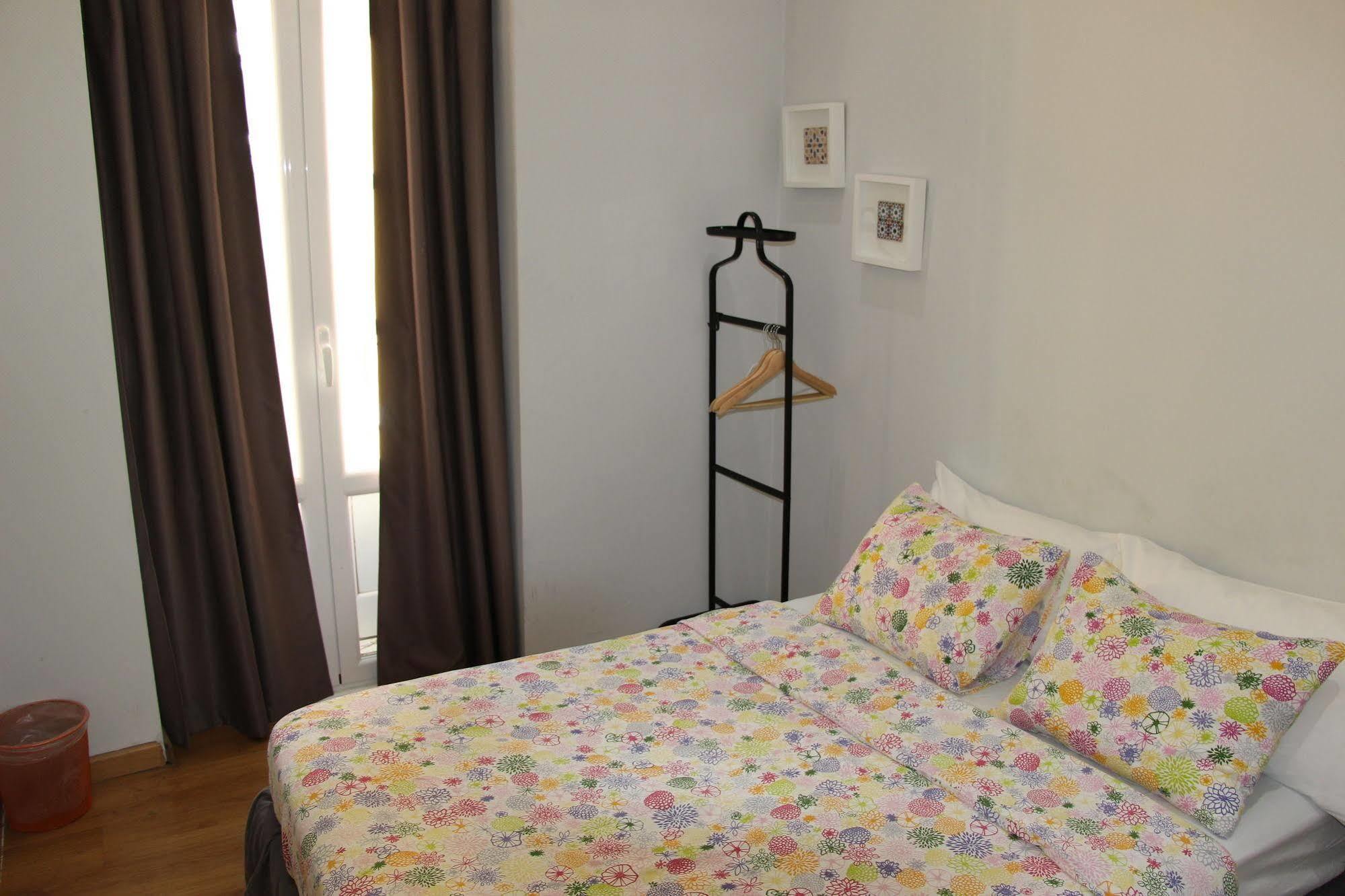 B.A. Hostel ลิสบอน ภายนอก รูปภาพ